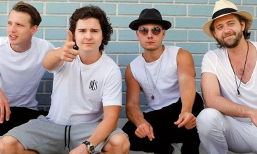 Lukas Graham knocks Zayn Malik from top spot