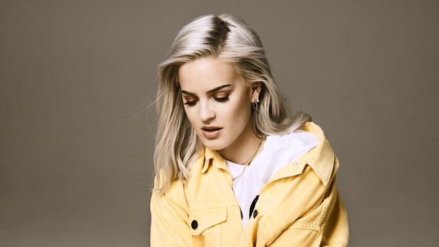 Anne-Marie Releases New Single 'Don't Panic' Announcing Second Pregnancy With Partner Slowthai